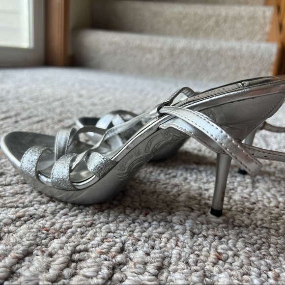 High Heel Bundle Size 7.5 - Picture 4 of 12